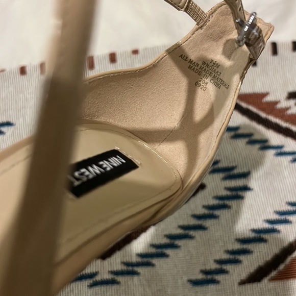 Nude heels - Picture 4 of 5